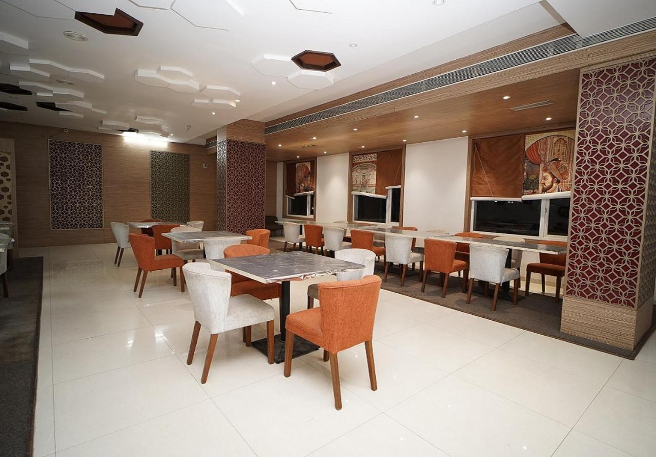 Hotel Amora - Rajnandgaon Raj Nandgaon Eksteriør bilde